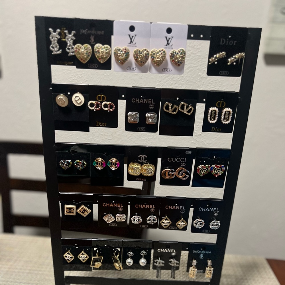 Trade jewels that will make you shine $30 each